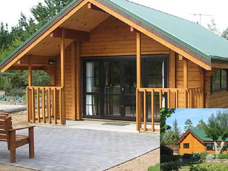 Central Chalets Ltd Александра Екстер'єр фото